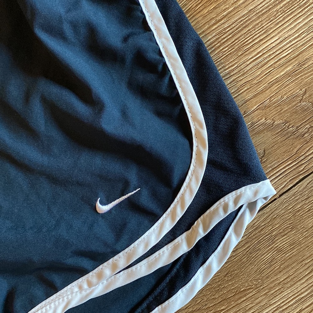 Nike Dri-FIT Gym Shorts Bundle - Picture 4 of 15